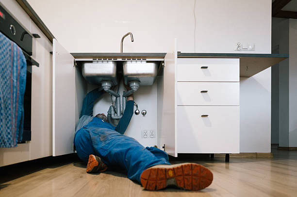 Professional Emergency Plumber technician working in Somers, MT